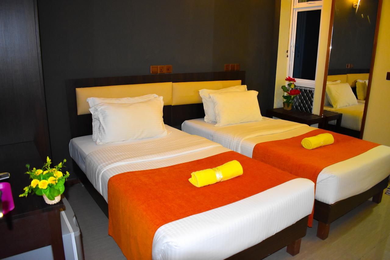 Seasunbeach Hotel Maldives Хулхумале Экстерьер фото