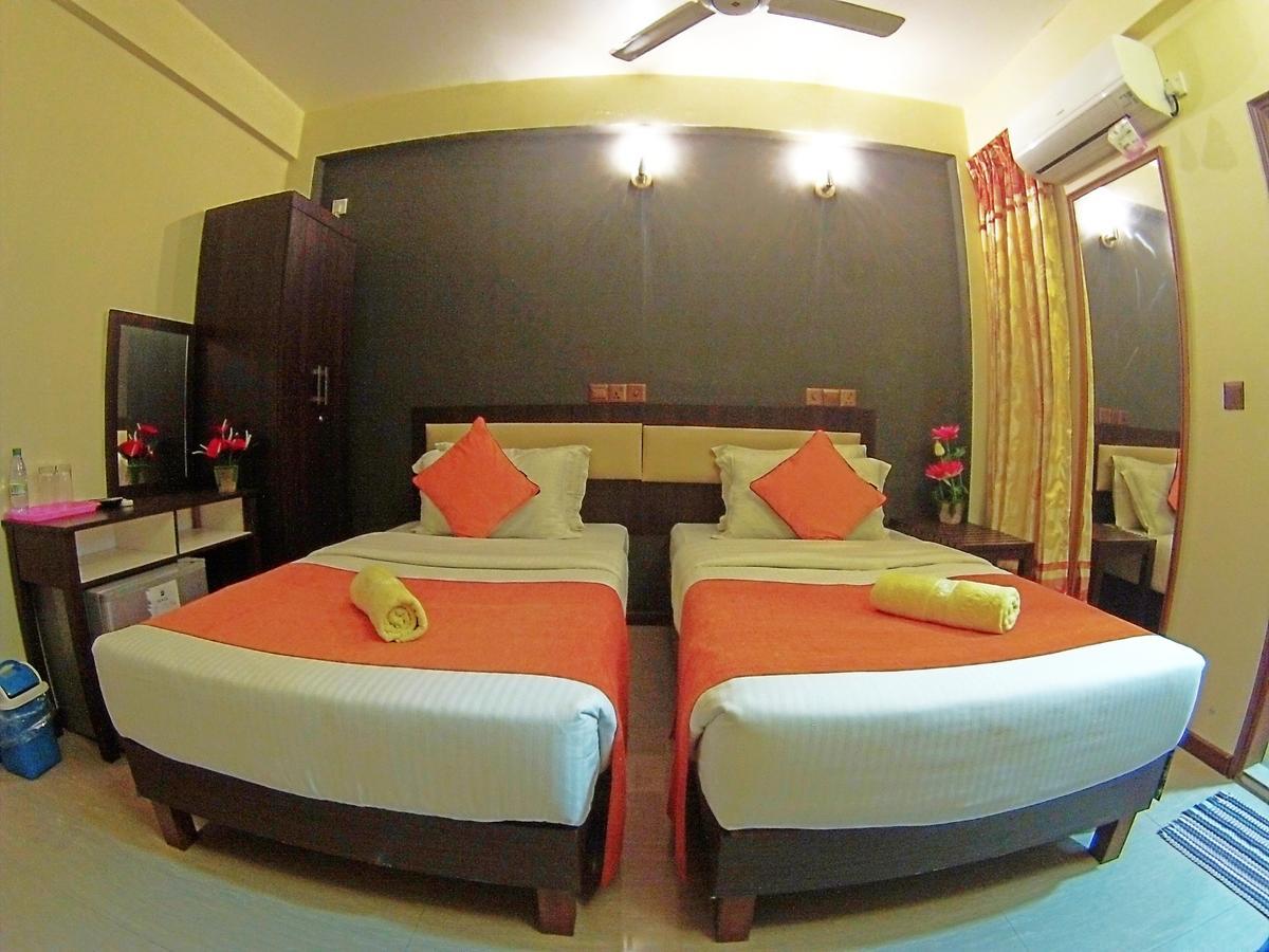 Seasunbeach Hotel Maldives Хулхумале Экстерьер фото