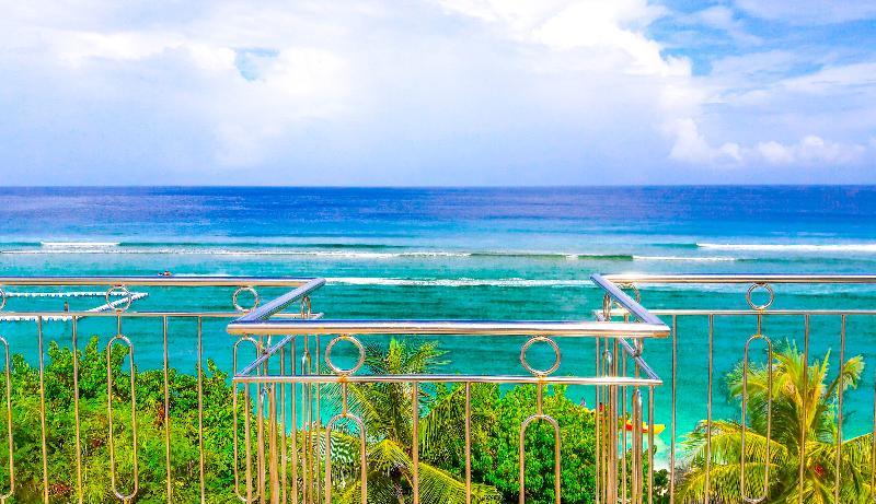 Seasunbeach Hotel Maldives Хулхумале Экстерьер фото