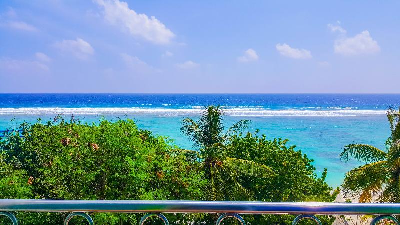 Seasunbeach Hotel Maldives Хулхумале Экстерьер фото